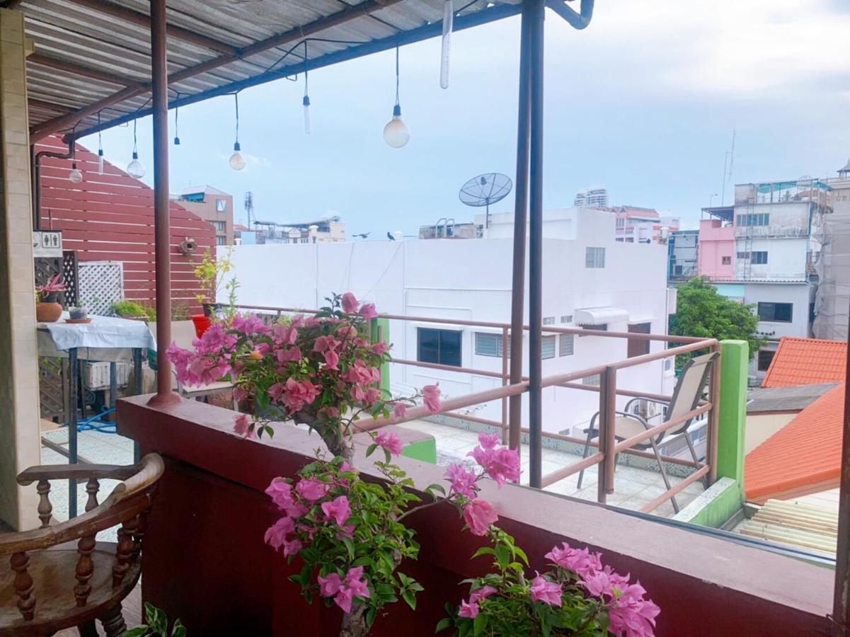 Ying Hostel Бангкок Екстер'єр фото