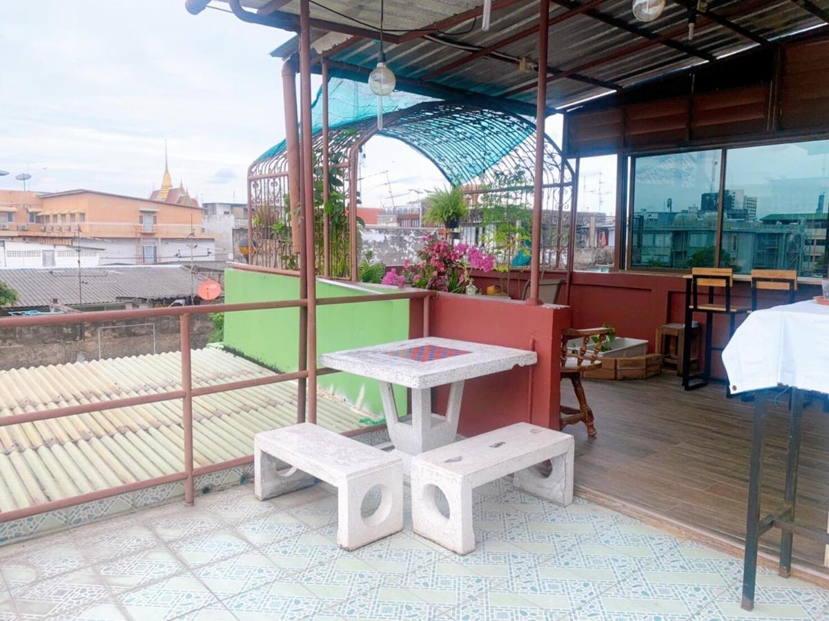 Ying Hostel Бангкок Екстер'єр фото