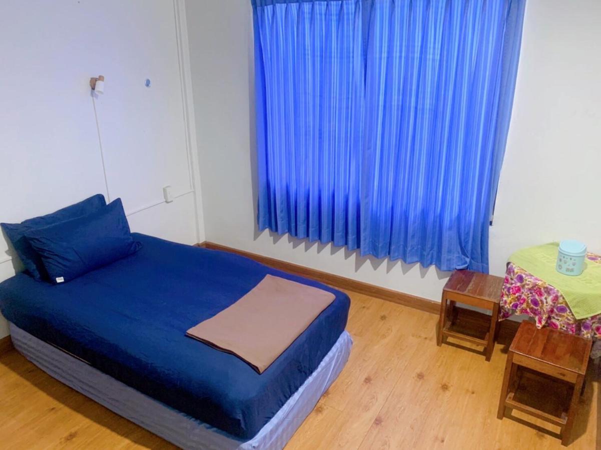 Ying Hostel Бангкок Екстер'єр фото
