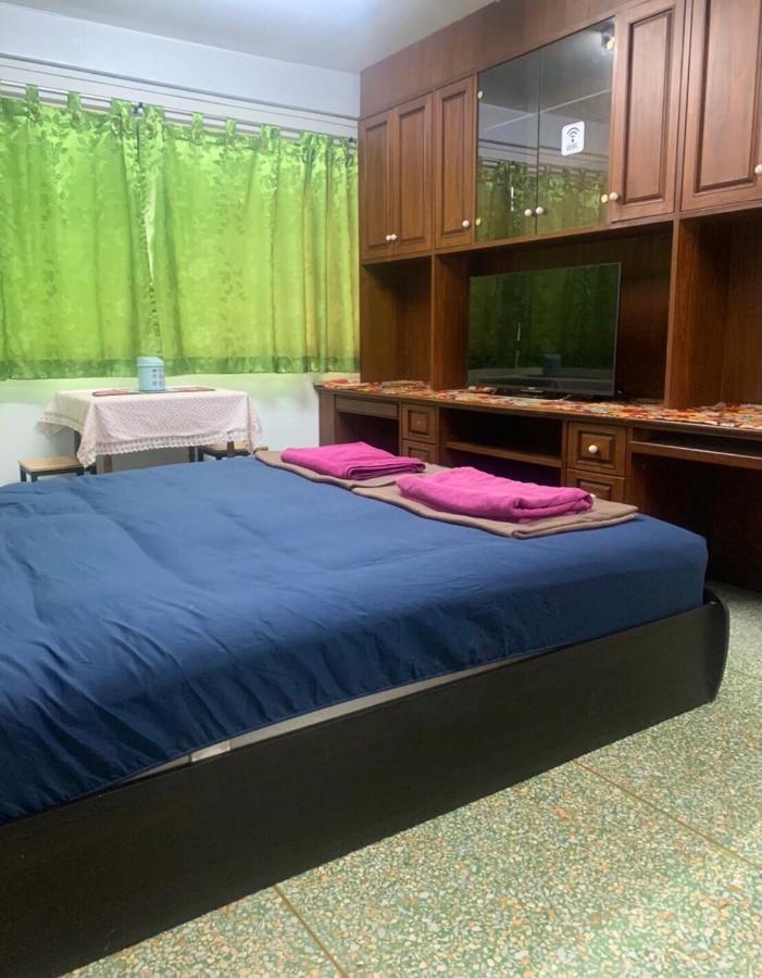 Ying Hostel Бангкок Екстер'єр фото