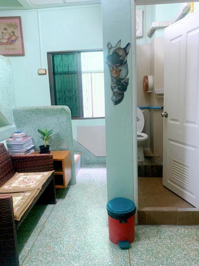 Ying Hostel Бангкок Екстер'єр фото