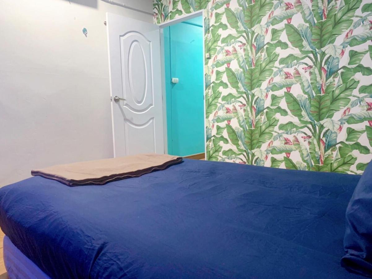 Ying Hostel Бангкок Екстер'єр фото