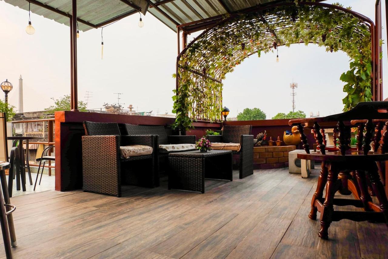 Ying Hostel Бангкок Екстер'єр фото